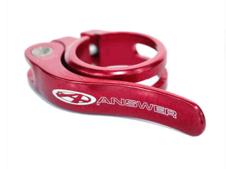 ANSWER Schnellspann-Sattelklemme aus 6061 Aluminium, rot, mit Schnellspannhebel und graviertem Logo, für Stacyc EDRIVE.